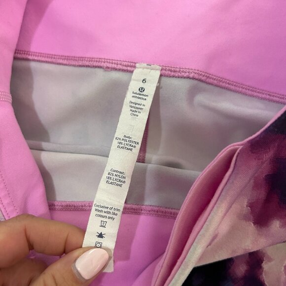 🌑 Lululemon Wunder Under Size 6 Hi Rise Tight Crop Purple Leggings Stretch EUC - Picture 2 of 4